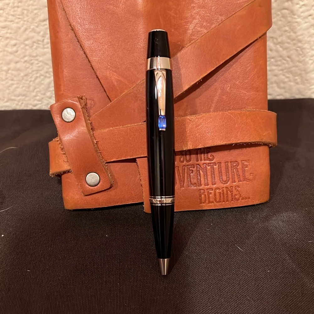 Mount Blanc ballpoint blue pen with blue sapphire 4.3 inches - Picture 10 of 10